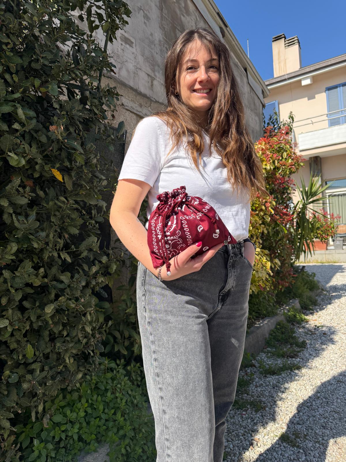 Mini Bag Bandana Bordeaux con Tracolla in Cordoncino
