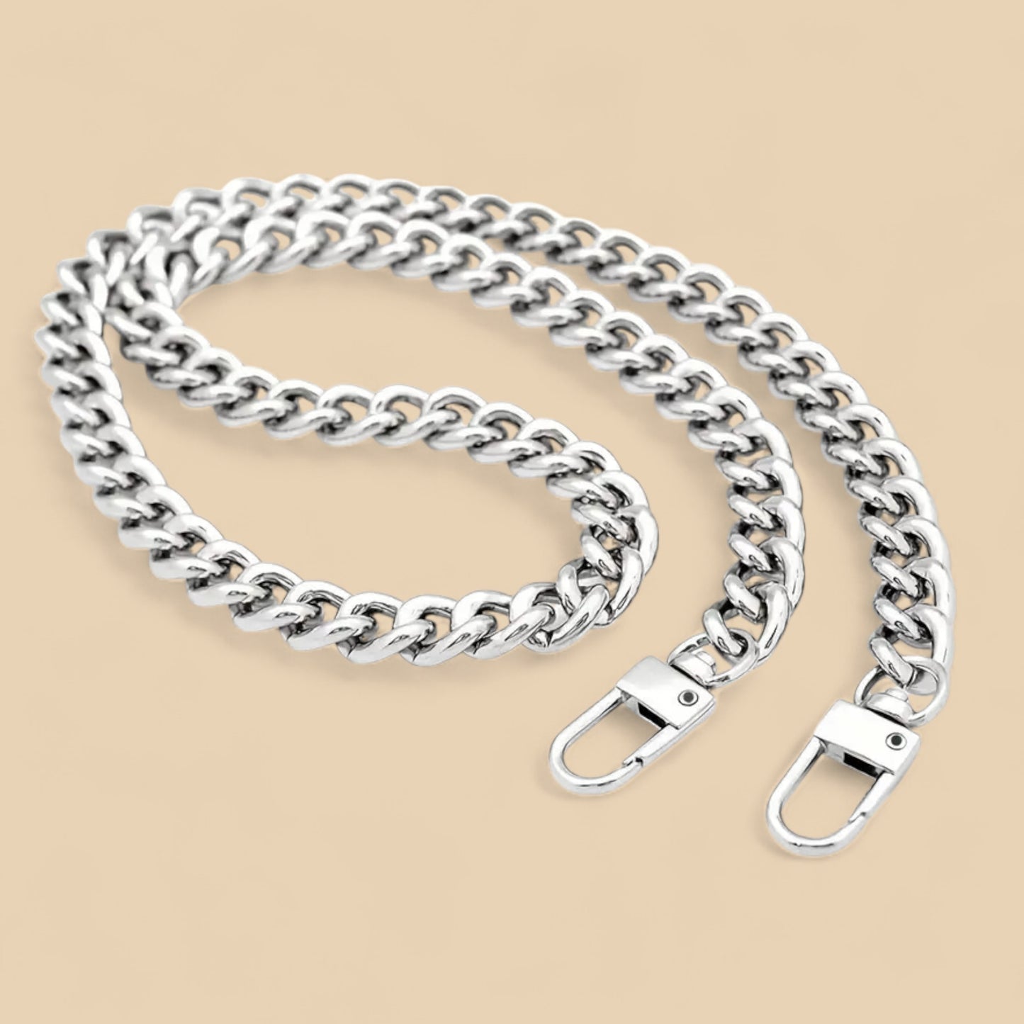 Catena in metallo argento