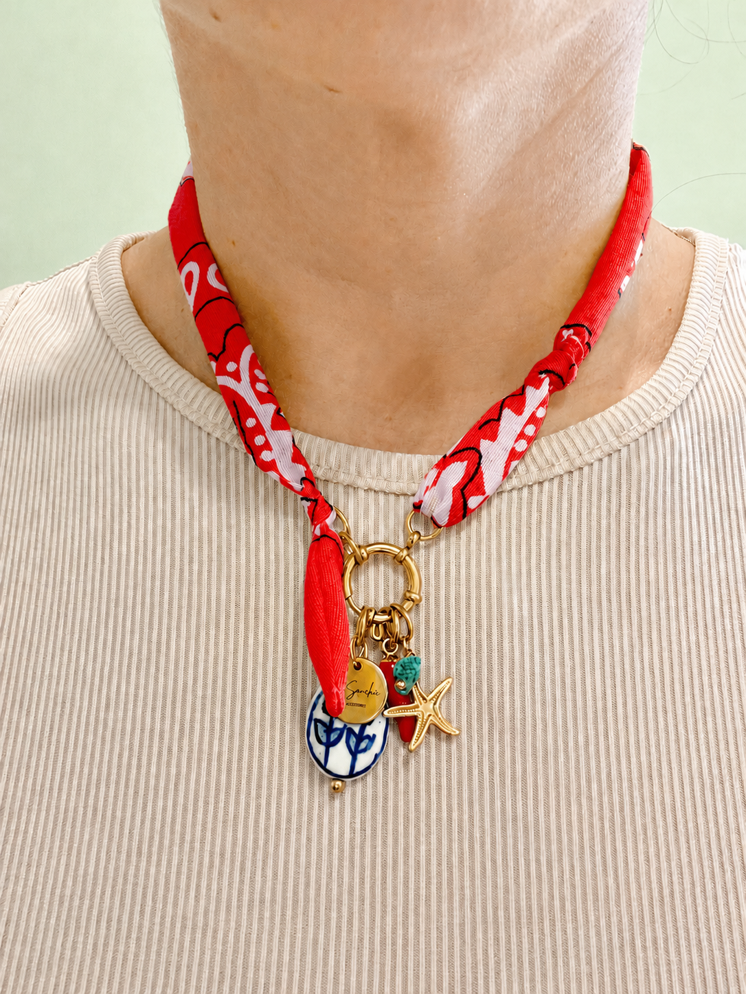 Collanina Bandana con ciondoli Mare
